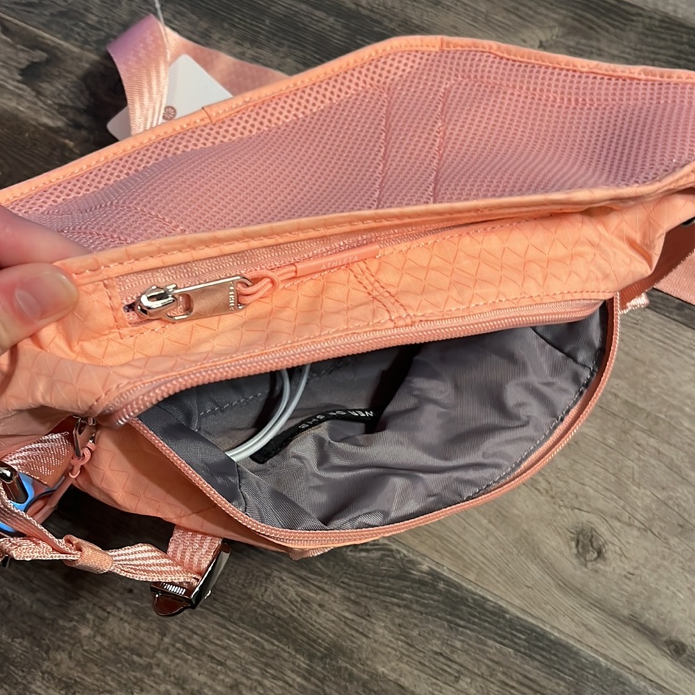 Athleta Excursion Waistbag in Spring Pink - Picture 9 of 9